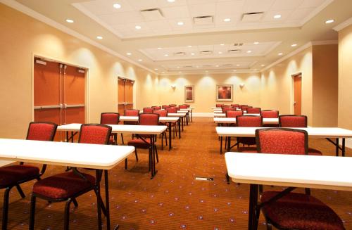 holiday inn aurora north naperville by ihg