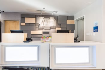 Holiday Inn Aurora North - Naperville By Ihg,Chicago>>Aurora,3 star