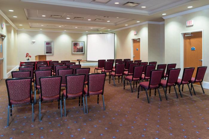 holiday inn aurora north naperville by ihg