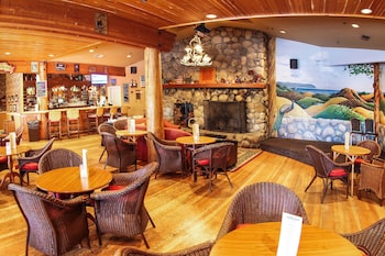 cambria pines lodge