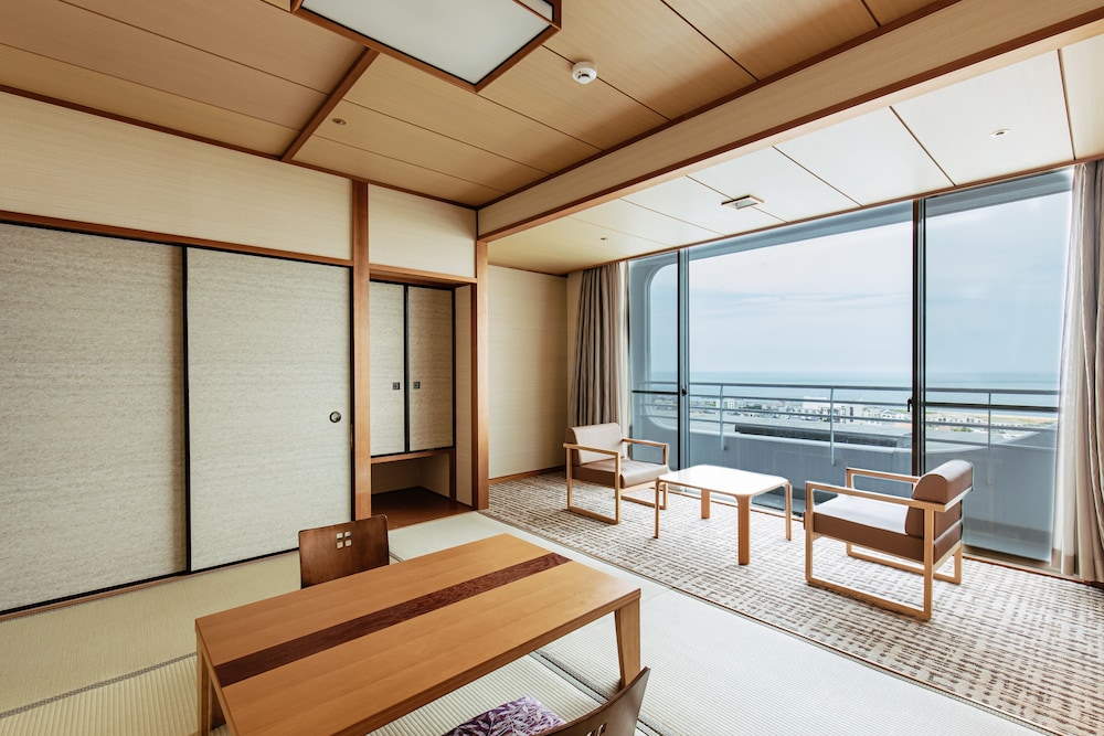 awaji