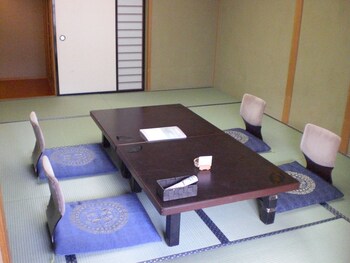 okada ryokan warakutei