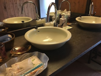 okada ryokan warakutei