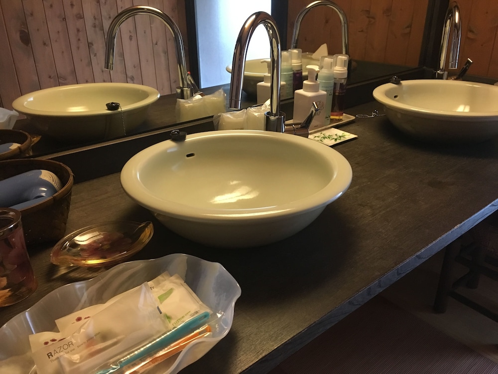 okada ryokan warakutei