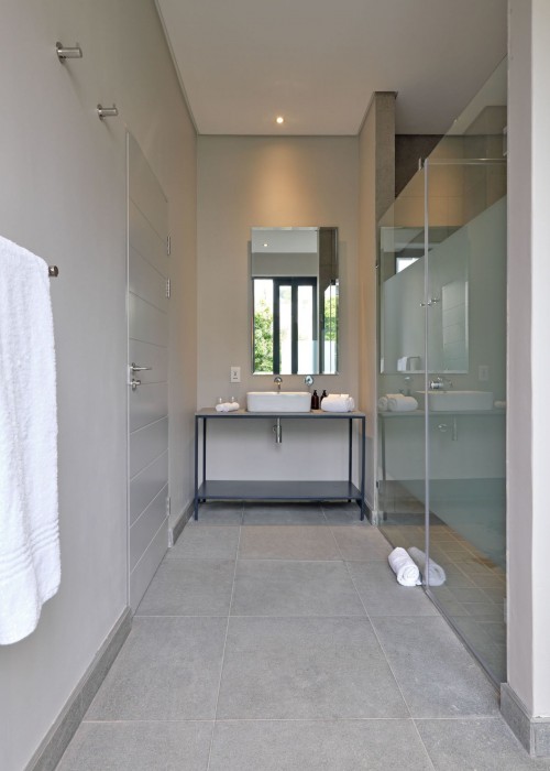 the tree house boutique hotel