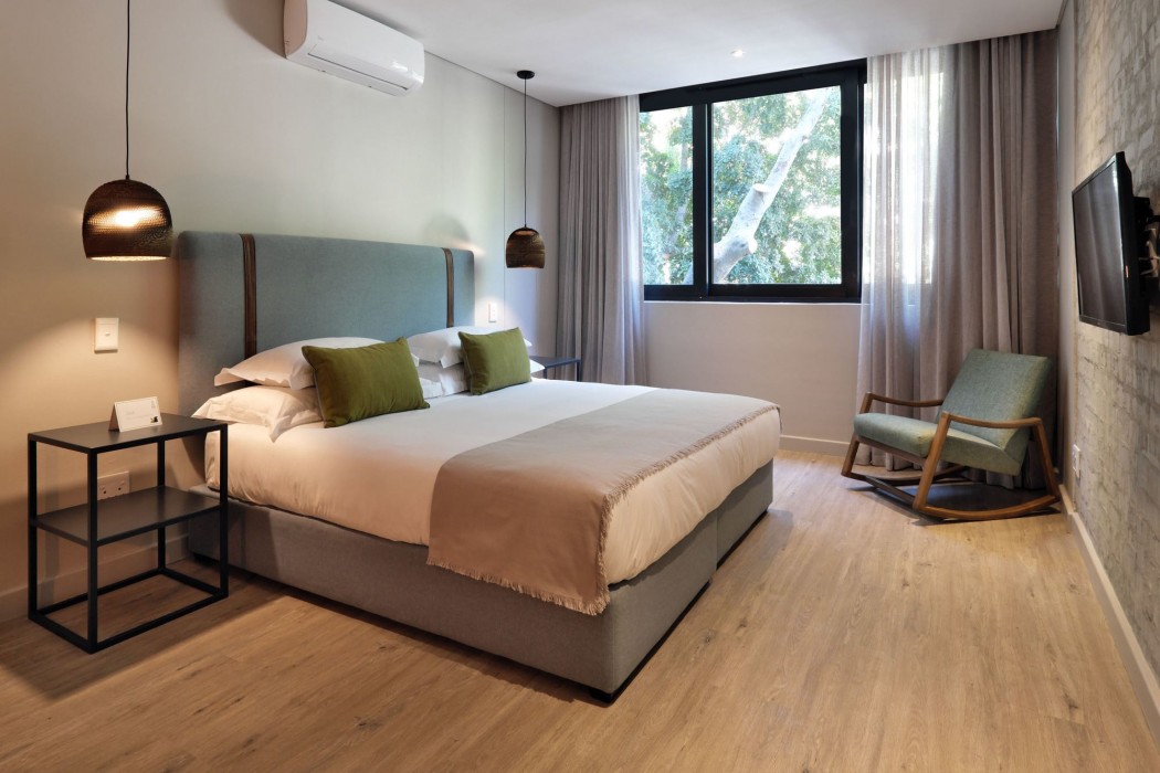 the tree house boutique hotel