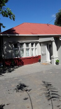 Valley Guest House,Gauteng>>Arcadia,3 star