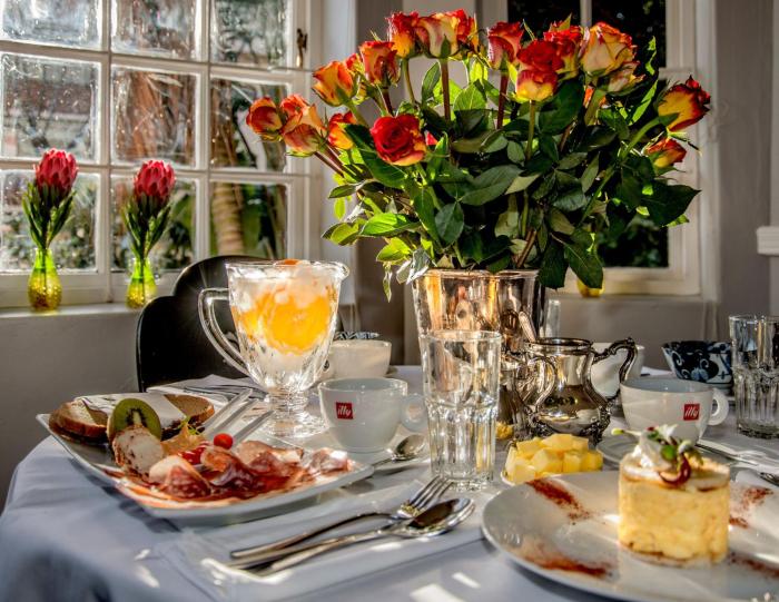 the villa rosa bed and breakfast