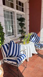 the villa rosa bed and breakfast