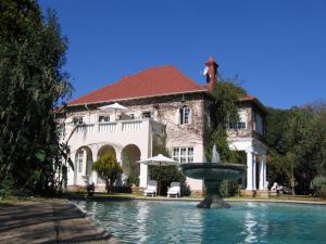 villa victoria executive guest house