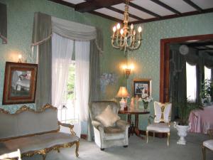 villa victoria executive guest house