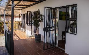 oppi hoek guesthouse