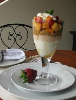 Cherry Berry Guest House,George>>Garden Route,3 star