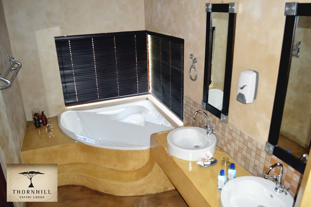 thornhill safari lodge