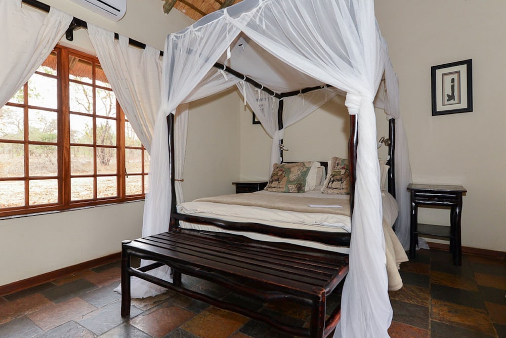 thornhill safari lodge