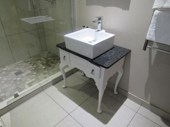 happy lands self catering bandb