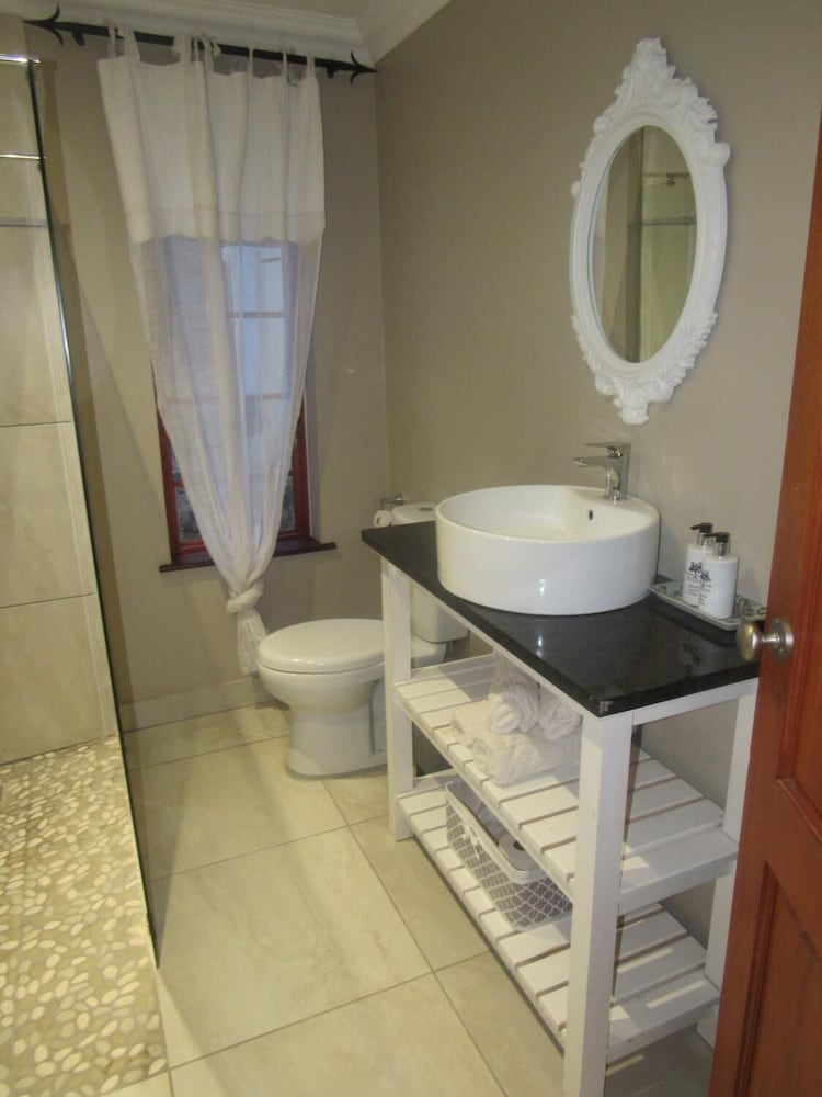 happy lands self catering bandb