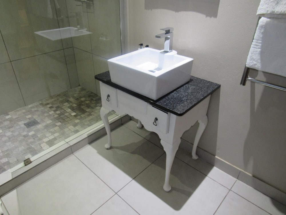 happy lands self catering bandb