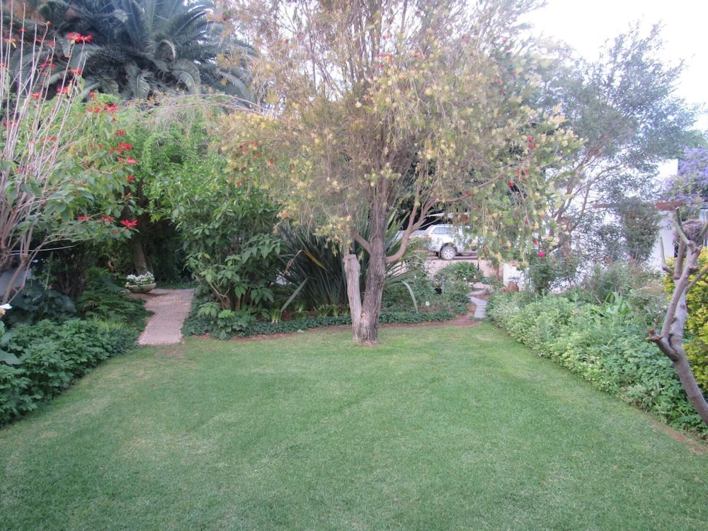 happy lands self catering bandb