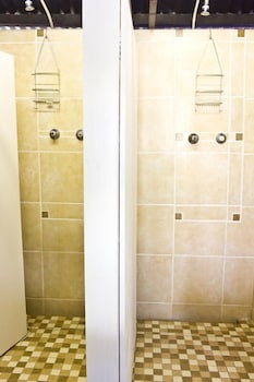 riverlodge backpackers