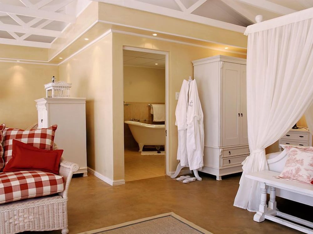 le pommier wine estate