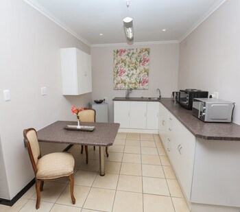 le pommier wine estate