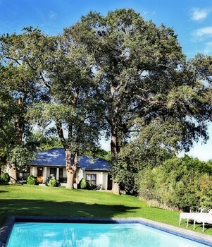 le pommier wine estate