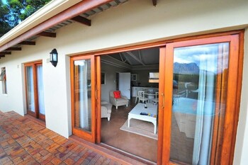 le pommier wine estate