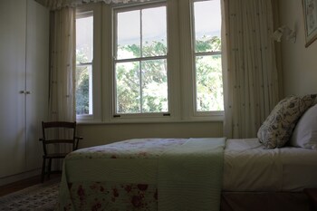 sugar hill manor guesthouse