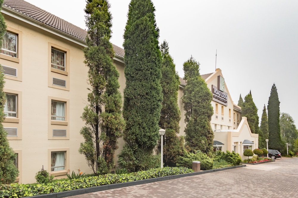 road lodge johannesburg airport