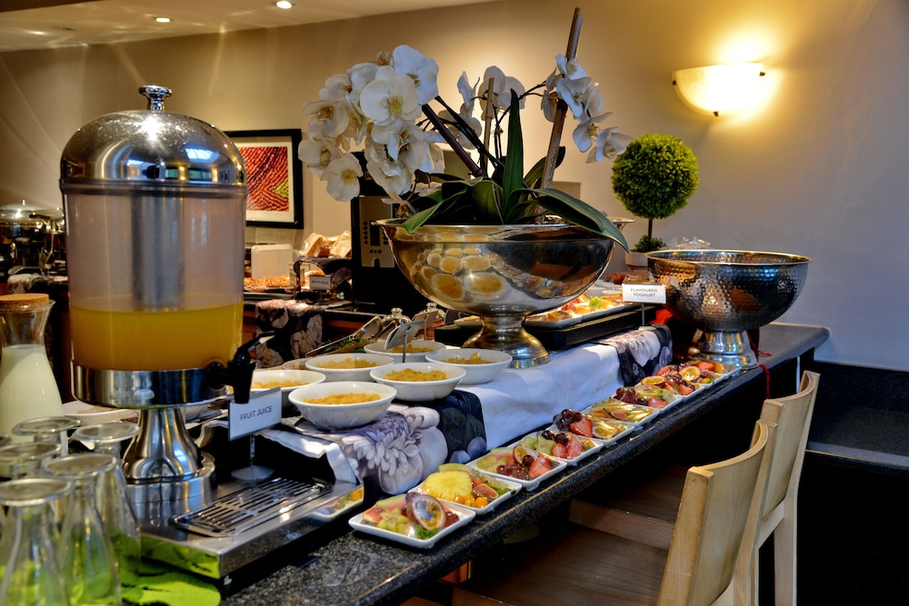 road lodge johannesburg airport