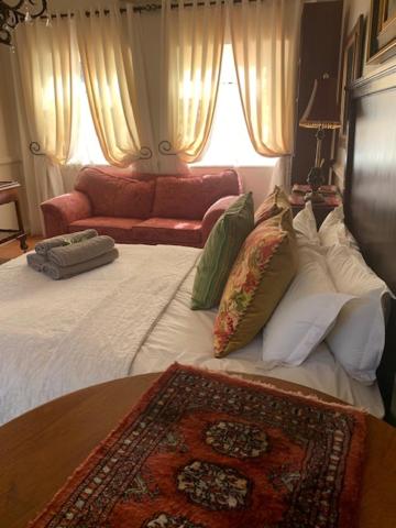 a tapestry garden guest house