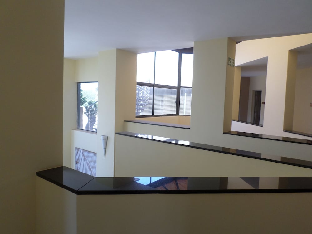 the links corporate guest house