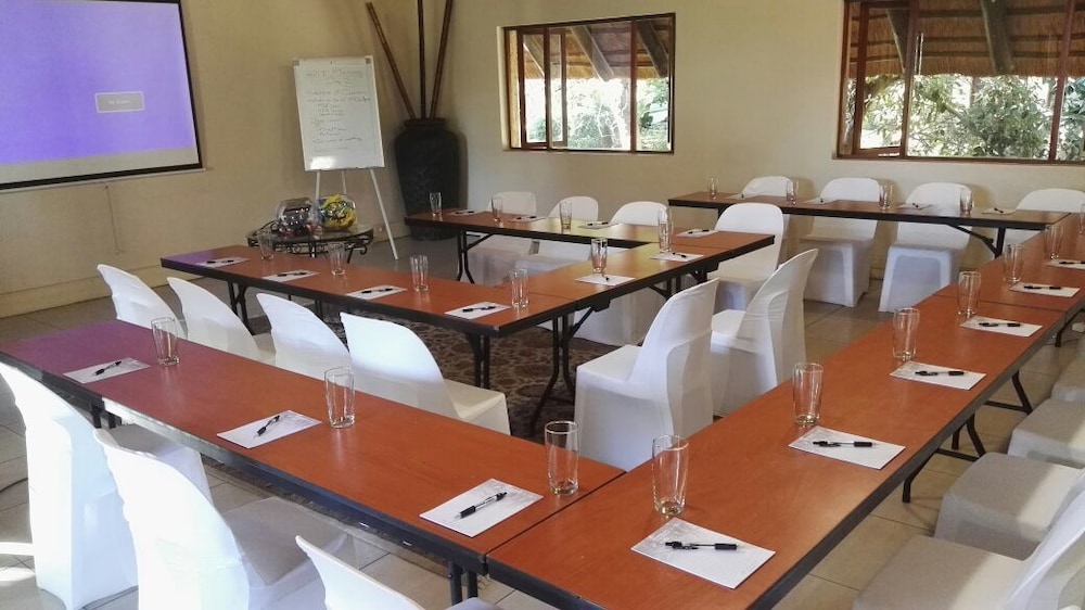 the garden venue hotel