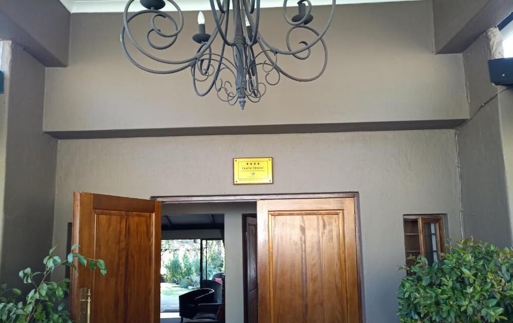 sand river guest house