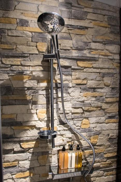 a queenslin guesthouse