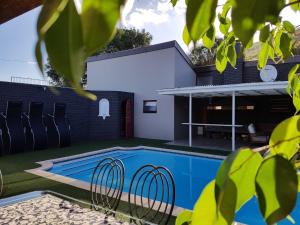 a queenslin guesthouse