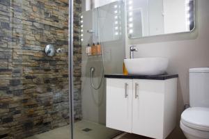 a queenslin guesthouse