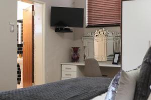 a queenslin guesthouse