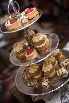 grey manor guesthouse