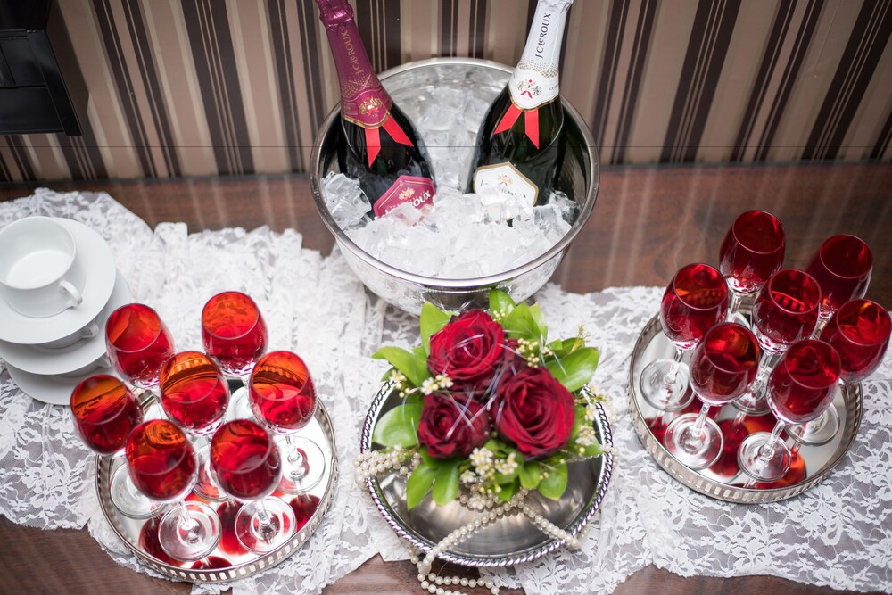 grey manor guesthouse