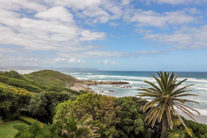 hermanus beachfront lodge
