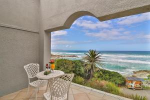 hermanus beachfront lodge