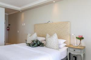 hermanus beachfront lodge