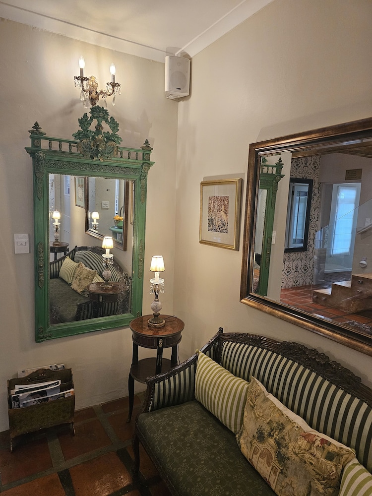 baruch guesthouse on lovell