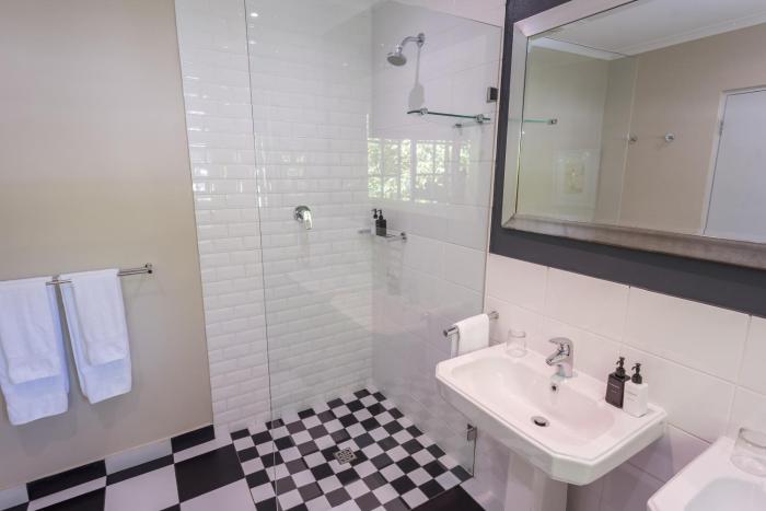 baruch guesthouse on lovell