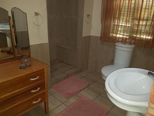 steytlerville villa guest house
