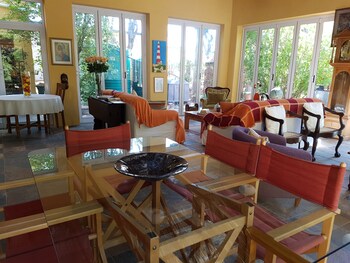 steytlerville villa guest house