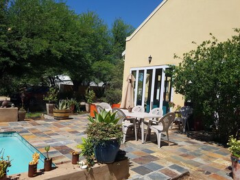 steytlerville villa guest house