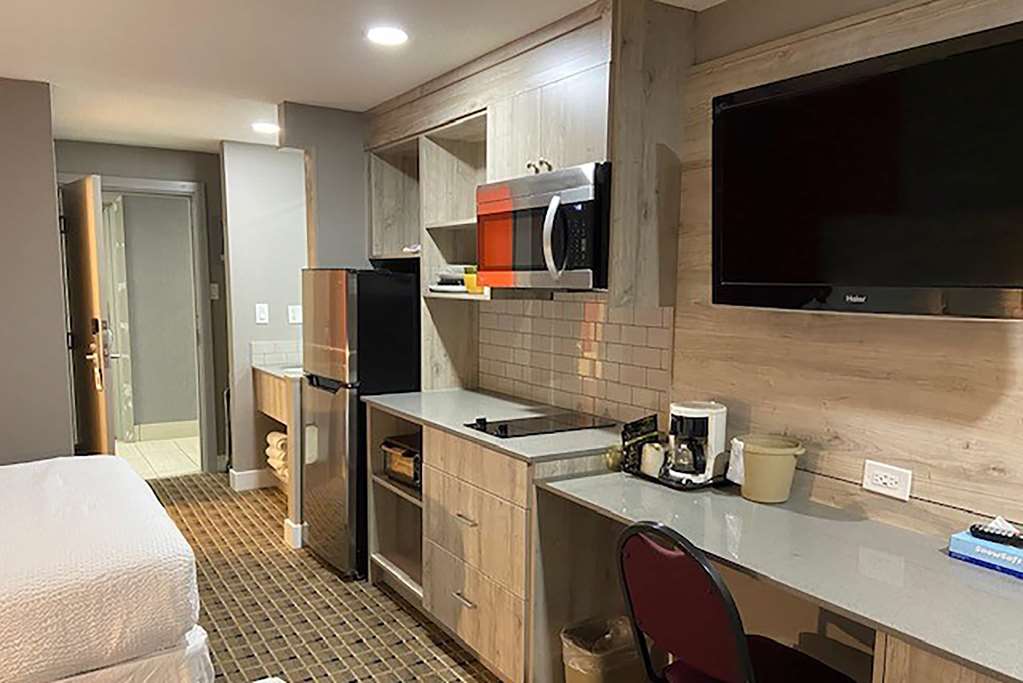 Ramada By Wyndham Medicine Hat,Alberta>>Medicine Hat,2 star